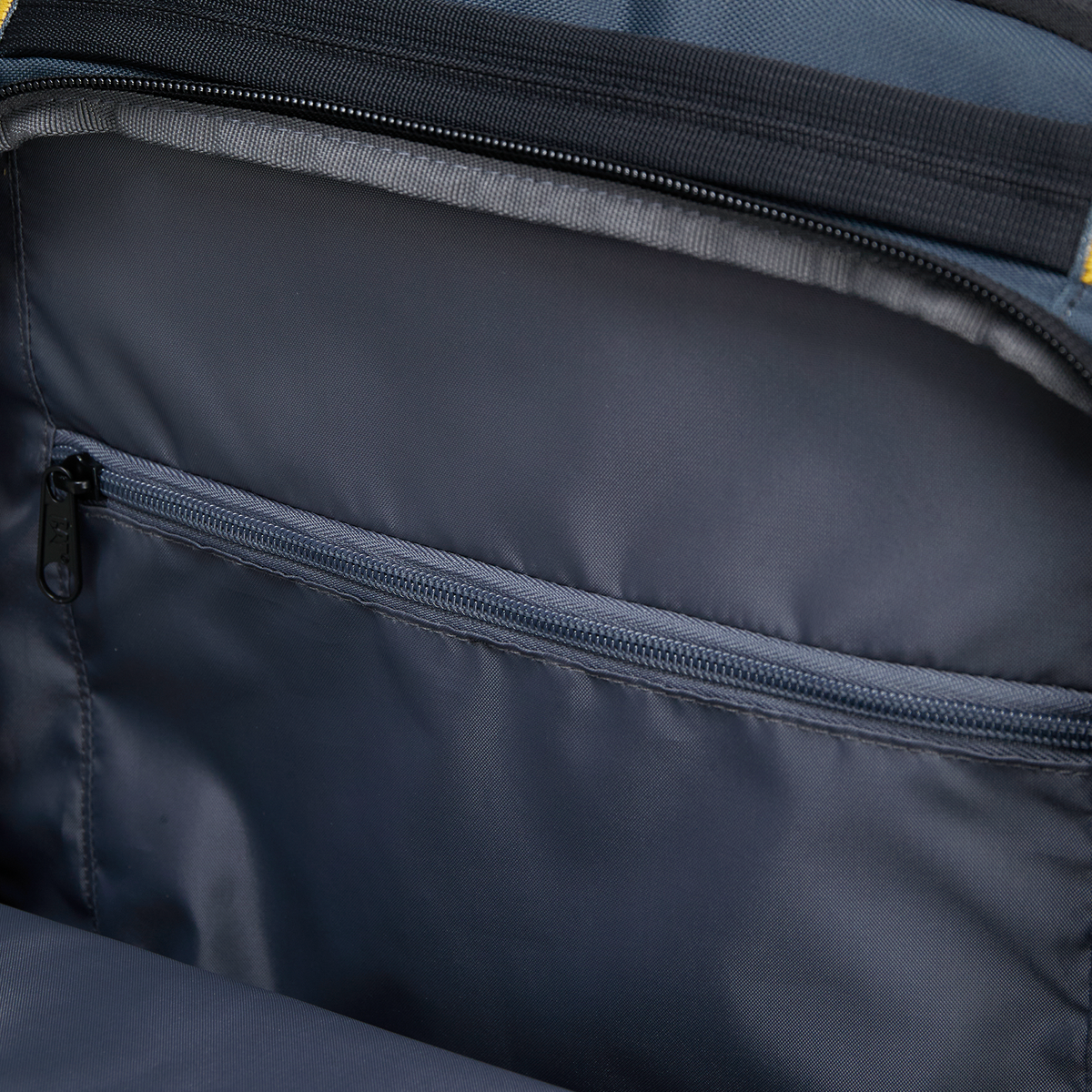 Mochila Cabin para hombre color negro